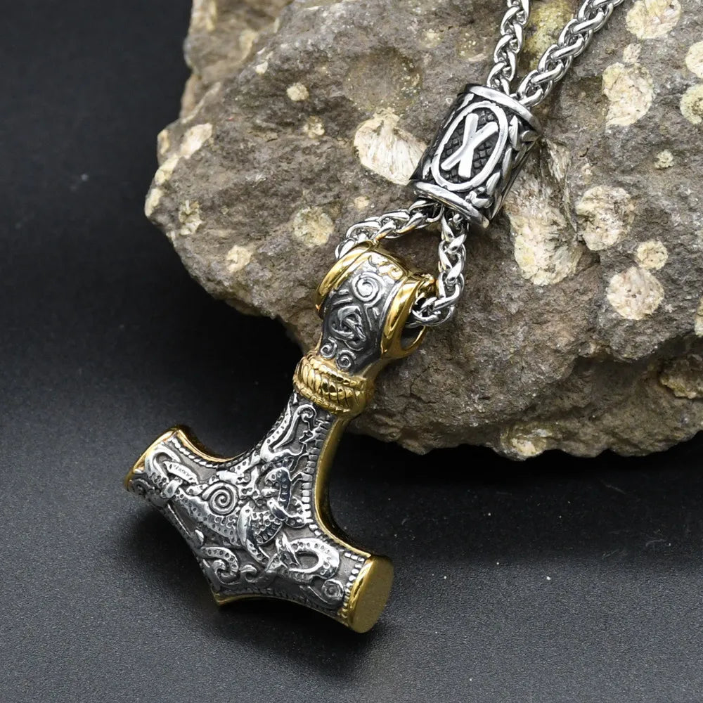 Norse Vikings Thor's Hammer Mjolnir Scandinavian Rune Amulet Keychain Stainless Steel Vegvisir Anchor Pendant Male Jewelry