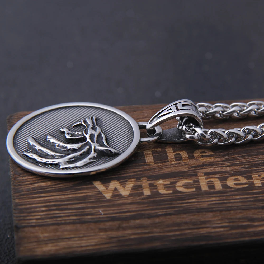 the Wizard wolf head pendant necklace for Geralt with a The Wild Hunt 3 Figure TV