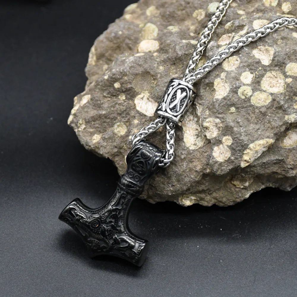 Norse Vikings Thor's Hammer Mjolnir Scandinavian Rune Amulet Keychain Stainless Steel Vegvisir Anchor Pendant Male Jewelry