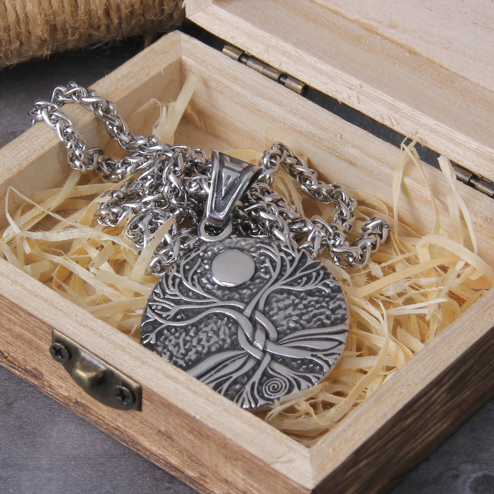 Tree of Life Amulet Stainless Steel Mens Necklac Simple Elegant Charm for Male Boyfriend Biker Jewelry Creativity Gift Wholesale