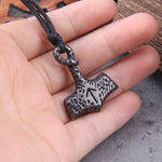 2024 New Design Viking 316L Stainless Steel Hammer Pendant Thor Hammer For Men Multiple Design Vintage Jewelry Wholesale withbox