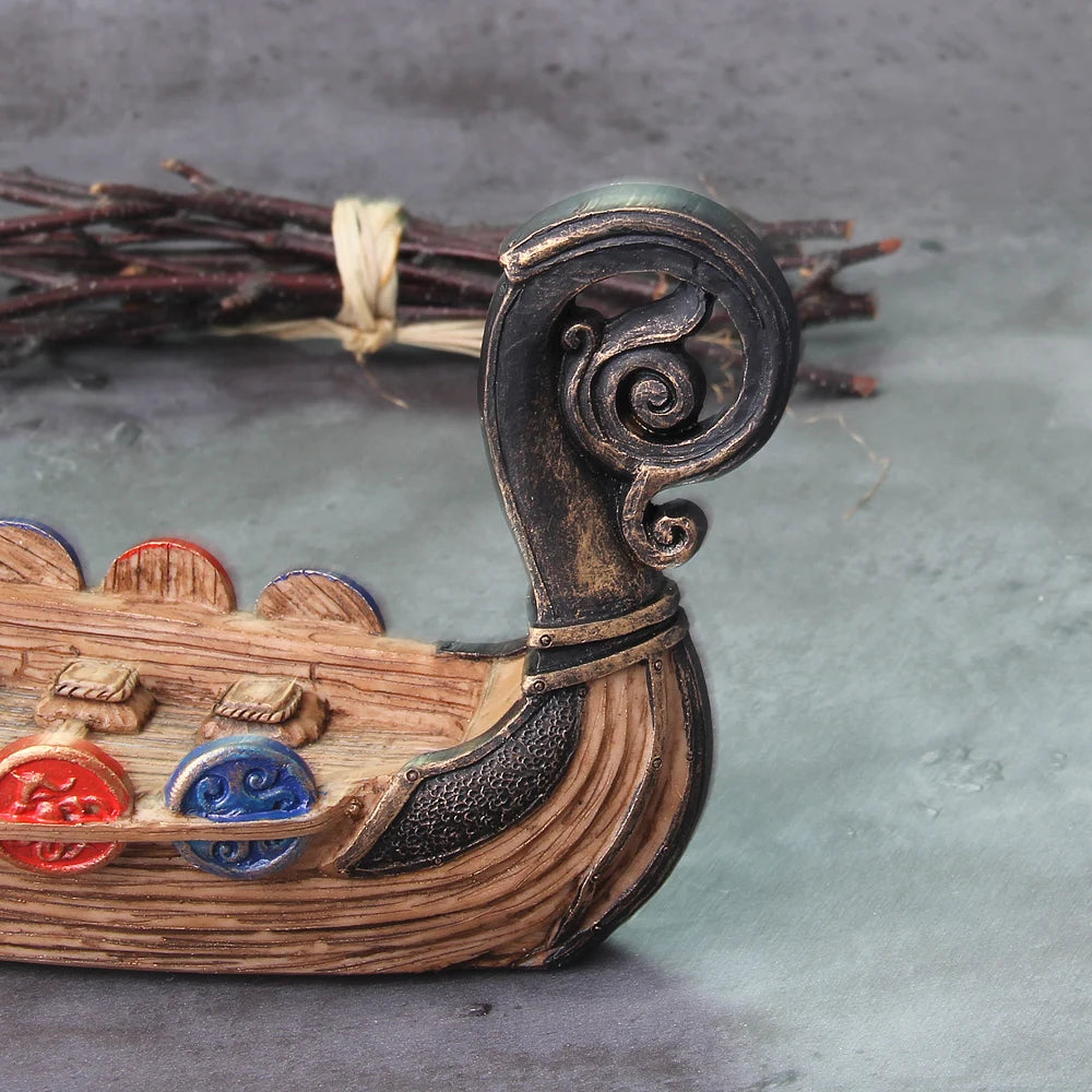 2022 New Style Viking Dragon Boat with shield and seat and many detail as vikings gift