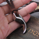 VIKING NECKLACE WITH WOLF FANG PENDANT