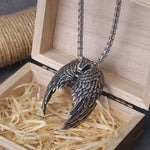Classic Angel Wings Pendant necklace For Man Stainless Steel Good Detail Fashion Jewelry with wooden box as gift
