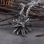 Stainless Steel Viking jewelry Wizard 3 Wild Hunt Game pendant necklace Geralt wolf head necklace with wooden box