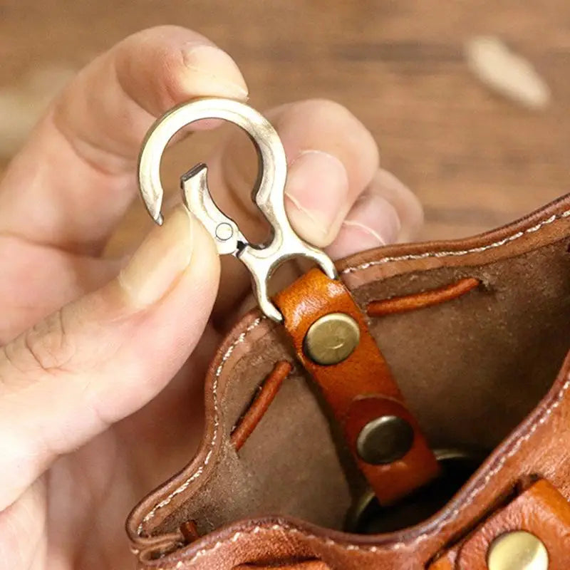 1pc viking sporran mini Soft Retro style Handcrafted Genuine Cowhide Change Holder Pouch Coin Purse Keychain for men and women