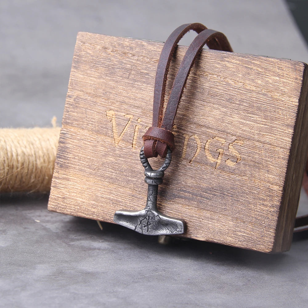 Never Fade Iron gray thor's hammer mjolnir necklace viking scandinavian norse viking necklace Men Stainless Steel gift with box