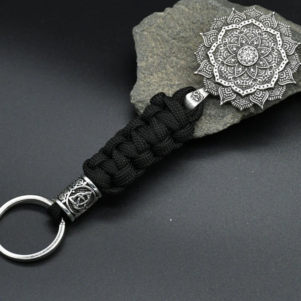 1pcs mandala YOGA keychain OM amulet Pendant Keyring Paracord Rope Norse Pirates Rune Valknut Amulet Jewelry Gift