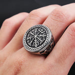 Double Axe (Viking Vegvisir Ring)