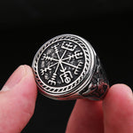 Double Axe (Viking Vegvisir Ring)