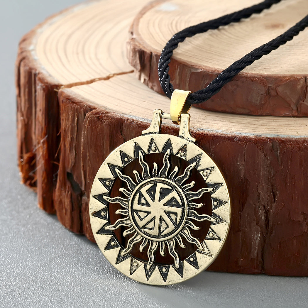 VIKING NECKLACE - KOLOVRAT