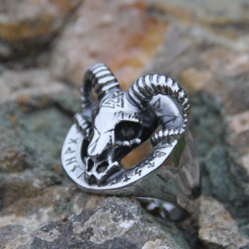 Goat Skull (Adjustable Viking Ring)