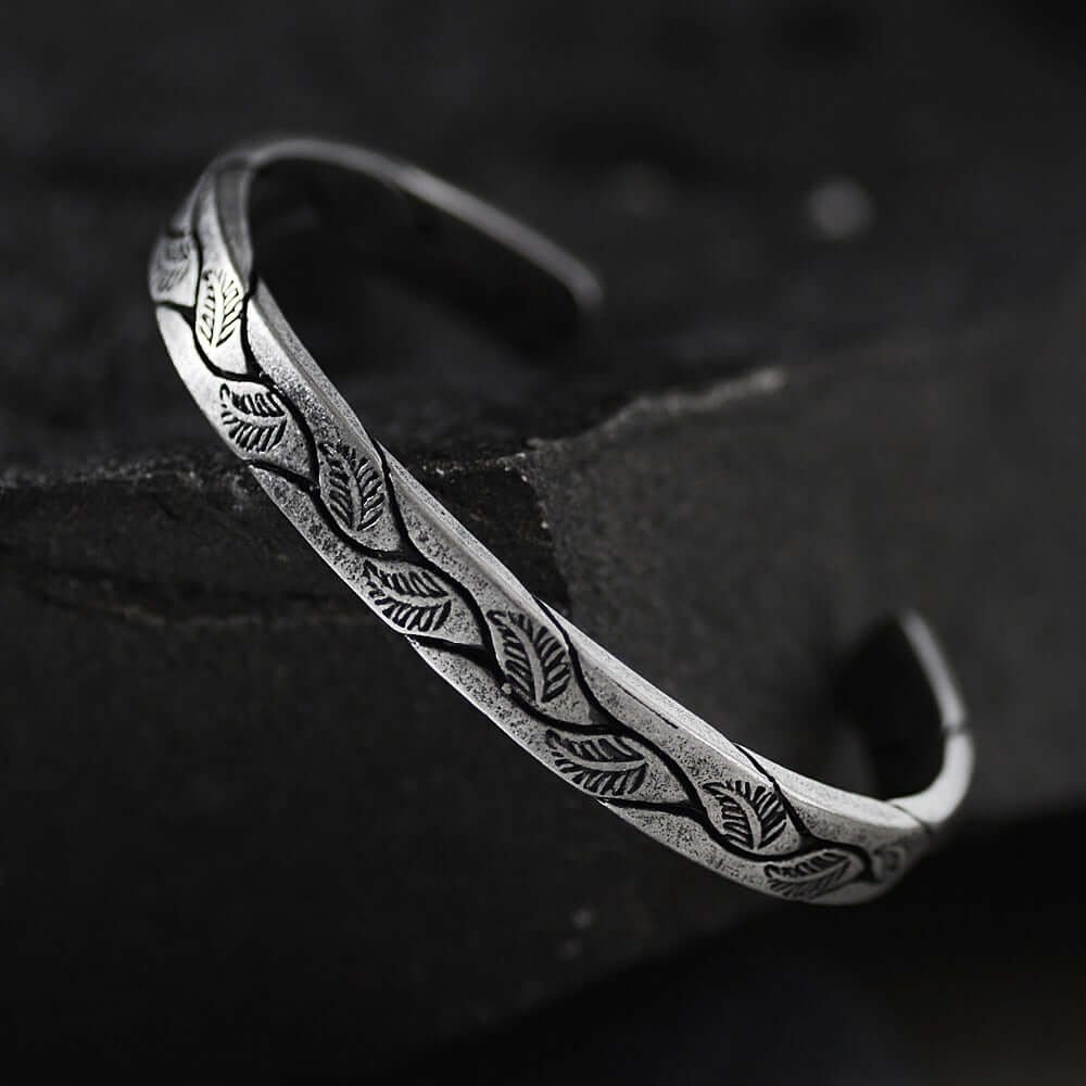 Antique Leaves Viking Arm Ring