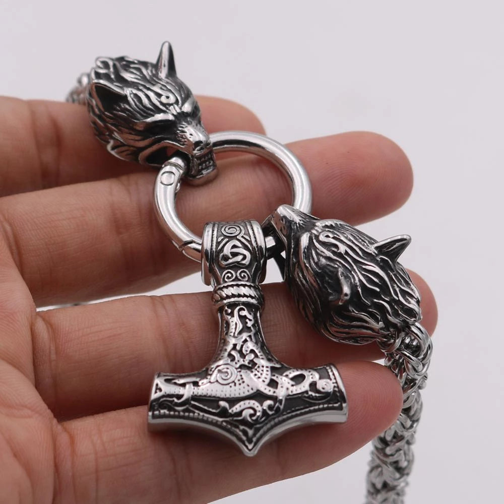 King Chain With Wolf Heads & Mjolnir Pendant