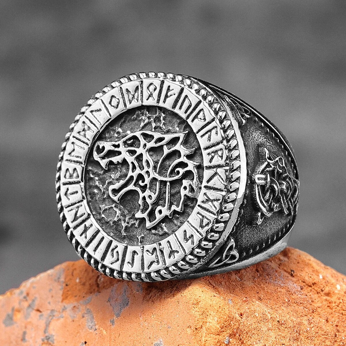 Odin's Wolf Ring