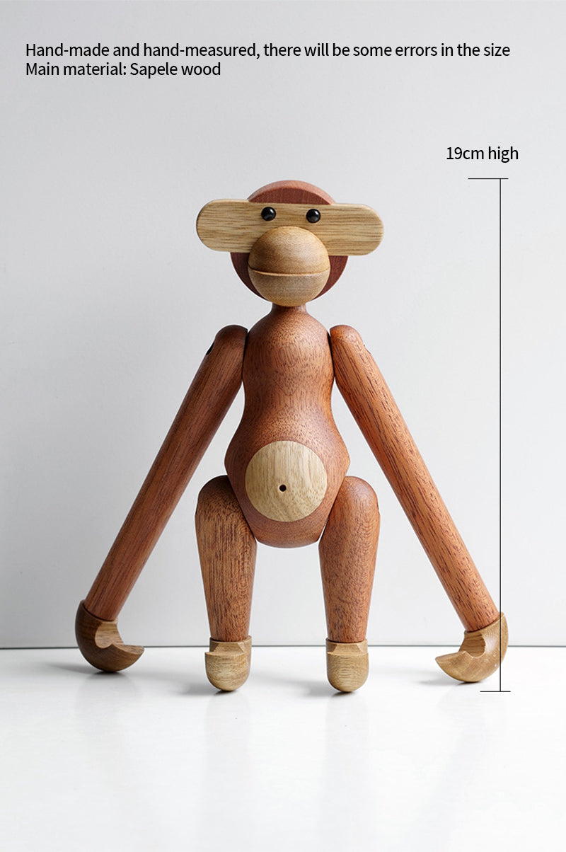 VIKING WOODEN STATUE