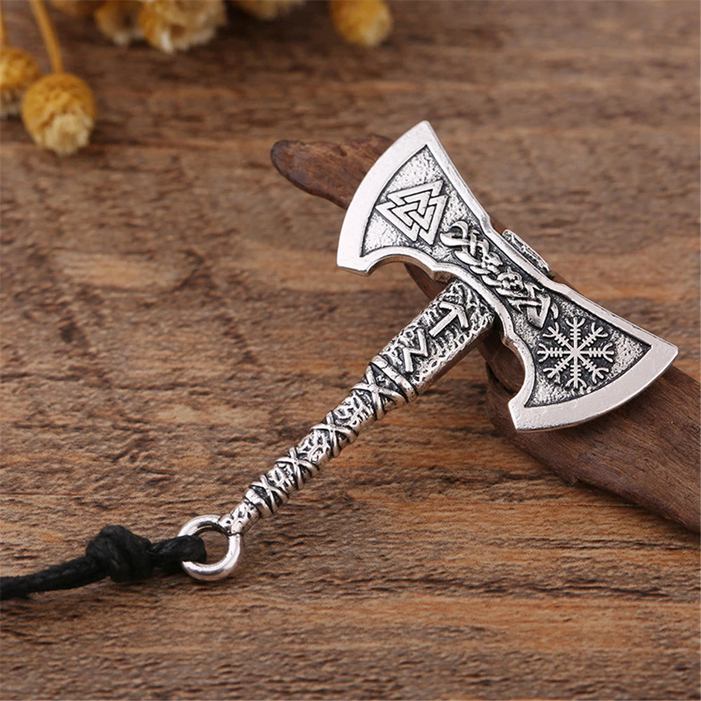 Skyrim-Gothic-Nordic-Axe-Pendant