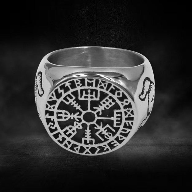 Viking Warrior Compass Vegvisir Ring