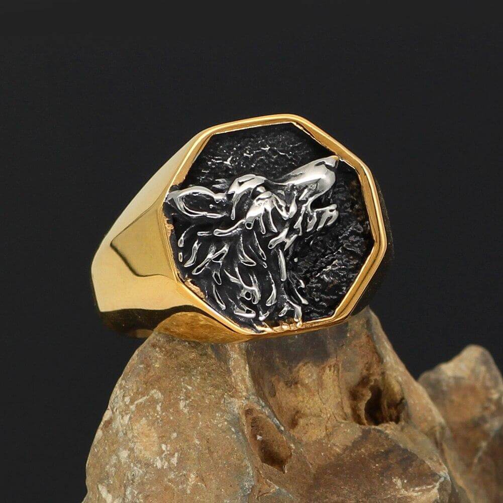 Gold Trimmed Wolf Ring
