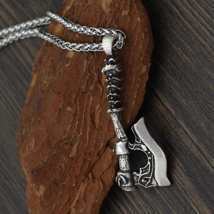 VIKING NECKLACE - BERSERKER AXE