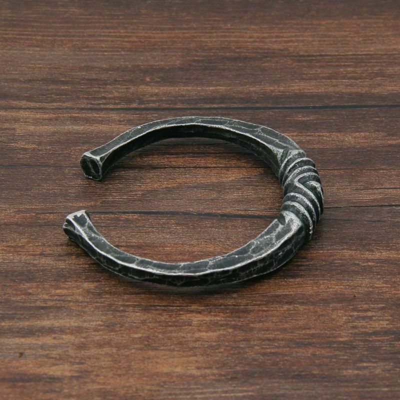 VIKING BRACELET TORC / ARM RING