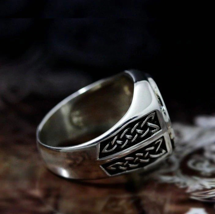 VIKING RING - HONOR OF VALKNUT